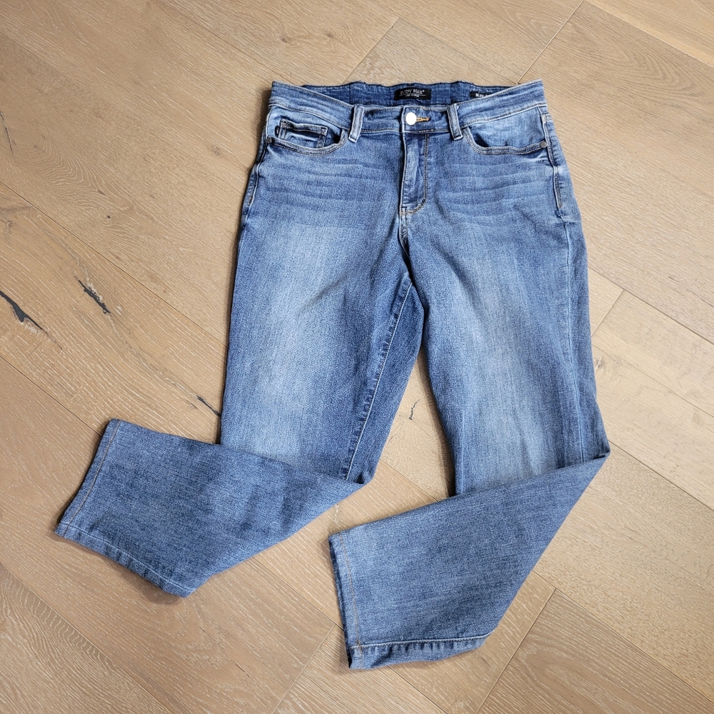 Judy Blue Jeans Women's sz 11/30 Slim Fit Mid Rise Cropped Denim Jean